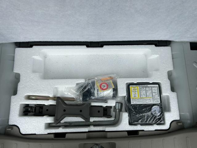 スペーシア Ｔ　４ＷＤ　ターボ　ＥＴＣ　ナビ　フルセグ（37枚目）