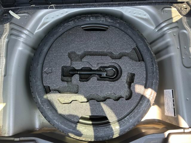 �X�y�A�^�C��