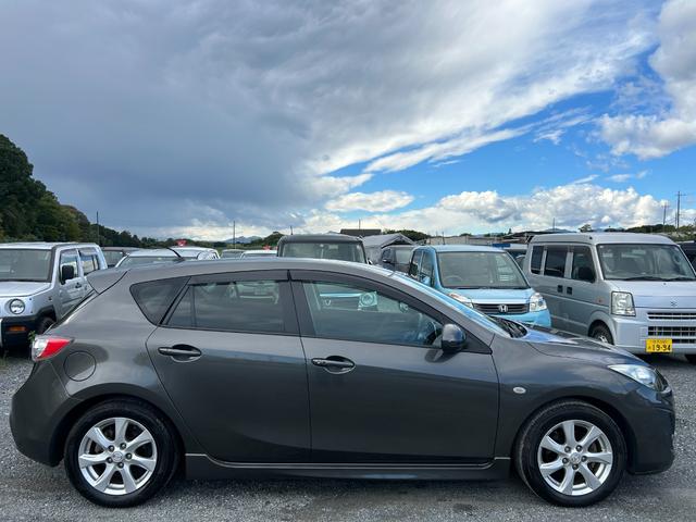 アクセラスポーツ 1.5Sスタイル 16inch ETC 純正ナビ ワンセグ MTモード(4枚目)