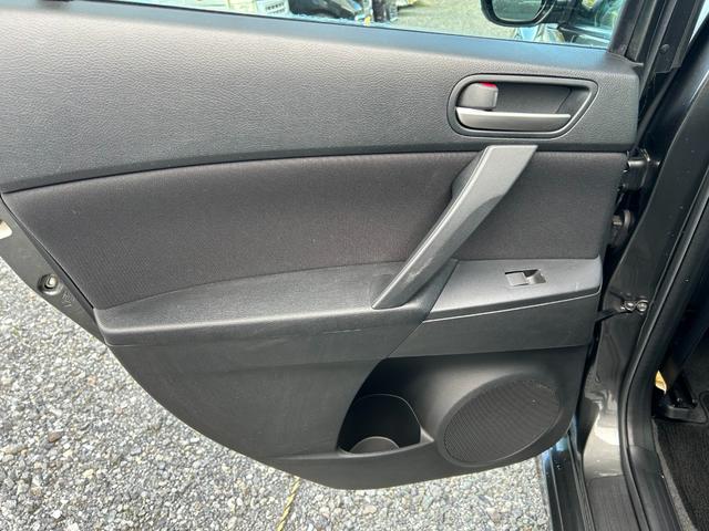 アクセラスポーツ 1.5Sスタイル 16inch ETC 純正ナビ ワンセグ MTモード(28枚目)