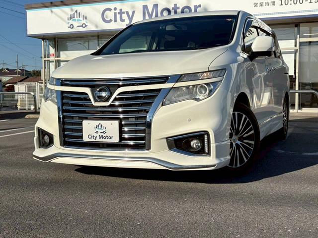 エルグランド ２５０ハイウェイスター　両側電動スライドドア　ハーフレザーシート　ナビ　全周囲モニター　ＴＶ　フリップダウンモニター　ＥＴＣ　純正アルミ　ヘッドライトＨＩＤ　１オーナー　クルーズコントロール　スマートキープッシュスタート（7枚目）