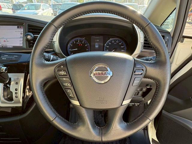 エルグランド ２５０ハイウェイスター　両側電動スライドドア　ハーフレザーシート　ナビ　全周囲モニター　ＴＶ　フリップダウンモニター　ＥＴＣ　純正アルミ　ヘッドライトＨＩＤ　１オーナー　クルーズコントロール　スマートキープッシュスタート（16枚目）