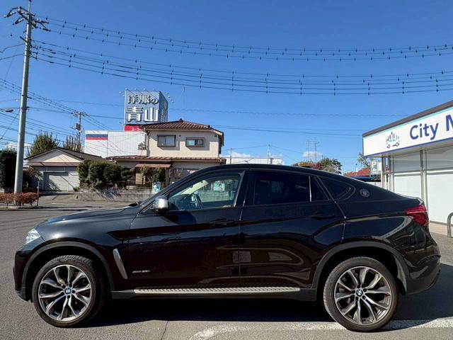 X6 xDrive 35i メーカーマルチナビ・本革シート・フルセグTV・バックカメラ・シートヒーター・コーナーセンサー・ETC・ドラレコ・メモリーパワーシート・純正20インチAW・パドルシフト・BANG&OLUFSENサウンド(5枚目)