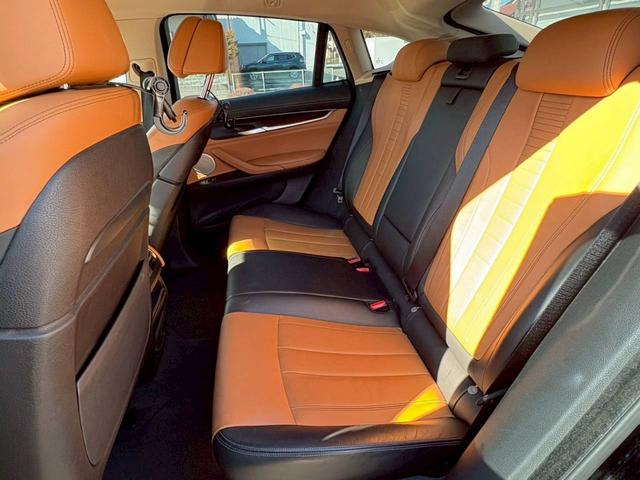 X6 xDrive 35i メーカーマルチナビ・本革シート・フルセグTV・バックカメラ・シートヒーター・コーナーセンサー・ETC・ドラレコ・メモリーパワーシート・純正20インチAW・パドルシフト・BANG&OLUFSENサウンド(13枚目)