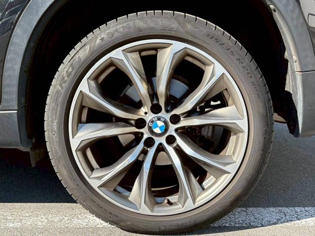 X6 xDrive 35i メーカーマルチナビ・本革シート・フルセグTV・バックカメラ・シートヒーター・コーナーセンサー・ETC・ドラレコ・メモリーパワーシート・純正20インチAW・パドルシフト・BANG&OLUFSENサウンド(17枚目)