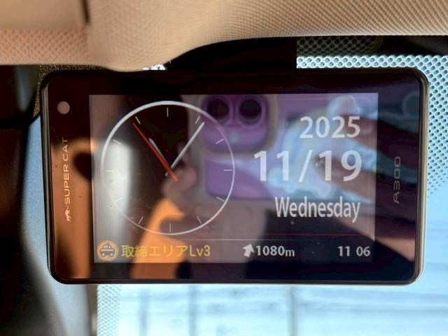 X6 xDrive 35i メーカーマルチナビ・本革シート・フルセグTV・バックカメラ・シートヒーター・コーナーセンサー・ETC・ドラレコ・メモリーパワーシート・純正20インチAW・パドルシフト・BANG&OLUFSENサウンド(21枚目)