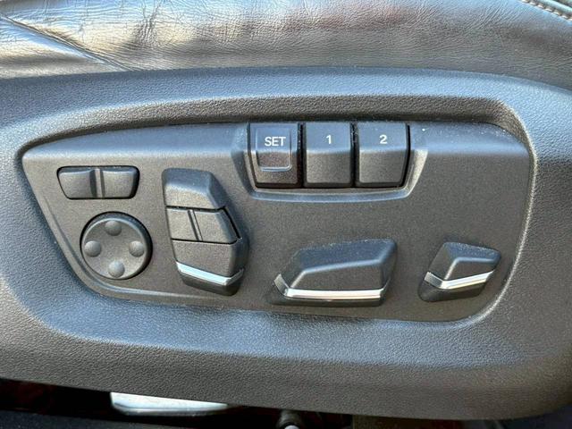 X6 xDrive 35i メーカーマルチナビ・本革シート・フルセグTV・バックカメラ・シートヒーター・コーナーセンサー・ETC・ドラレコ・メモリーパワーシート・純正20インチAW・パドルシフト・BANG&OLUFSENサウンド(27枚目)