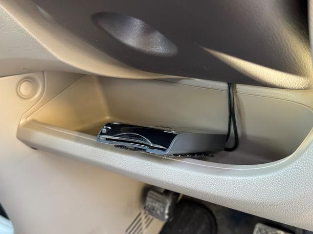 Ｎ－ＯＮＥ Ｇ　ナビ　Ｂカメラ　フルセグ　Ｂｌｕｅｔｏｏｔｈ　ＥＴＣ　スマートキー　１５インチアルミ（38枚目）