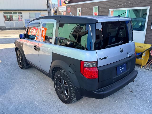 エレメント ベースグレード　内外装チッピング塗装　ナビ　Ｂカメラ　フルセグ　Ｂｌｕｅｔｏｏｔｈ　ＥＴＣ　フロントグリルガード　ＢＦＧｏｏｄｒｉｃｈタイヤ　ＬＥＤヘッドライト　フロントフォグランプ（15枚目）