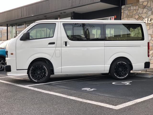ハイエースバン ロングＤＸ　Ｃａｌ’ｓｍｏｔｏｒ　Ｃａｒｉｃａ　キャンピングカー仕様　ＡＬＰＩＮＥＢＩＧＸ　ＥＴＣ　ベッドキット　１６インチホイール　アラウンドビューモニター　カープレイ　プリクラッシュセーフティ（20枚目）