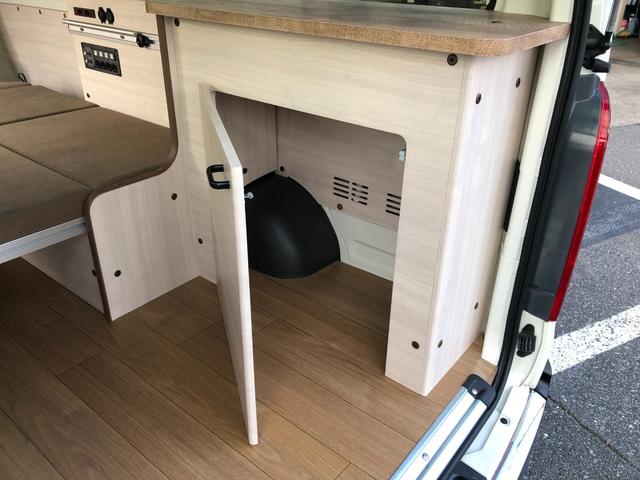 ハイエースバン ロングＤＸ　Ｃａｌ’ｓｍｏｔｏｒ　Ｃａｒｉｃａ　キャンピングカー仕様　ＡＬＰＩＮＥＢＩＧＸ　ＥＴＣ　ベッドキット　１６インチホイール　アラウンドビューモニター　カープレイ　プリクラッシュセーフティ（68枚目）