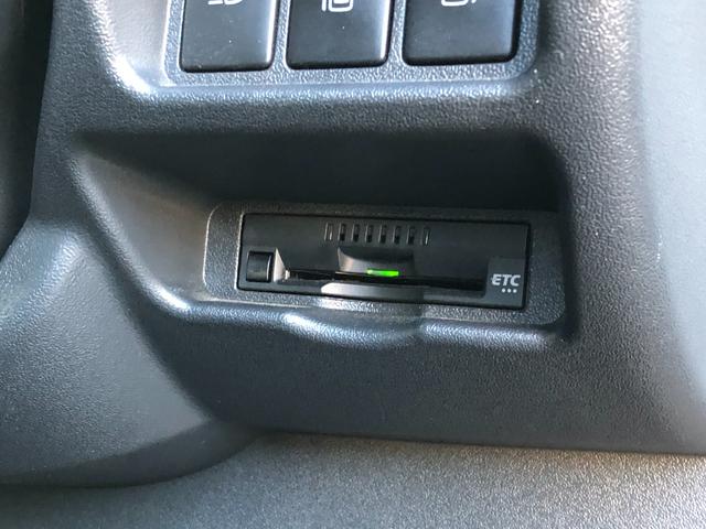 ハイエースバン スーパーＧＬ　ダークプライムＩＩ　Ｃａｌ’ｓｍｏｔｏｒ　Ｃａｒｉｃａ　両側パワスラ　Ｂカメ　クリアランスソナー　ＥＴＣ　パーキングサポートブレーキ　ホワイトリボンタイヤ　ムーンクロームホイール１６インチ（8枚目）