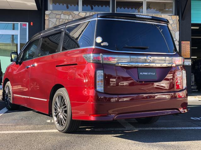 エルグランド ２５０ハイウェイスターＳ　アーバンクロム　純正ナビ／ドラレコ（ナビ連動）／ＥＴＣ／バックカメラ／インテリジェント　アラウンドビューモニター／地デジ／両側パワスラ／クルコン／純正アルミホイール１８インチ／助手席オットマン／プッシュスタート（26枚目）