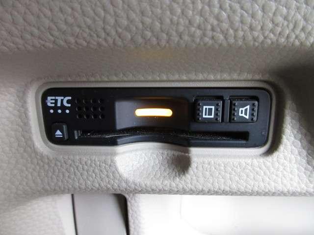 G・EXホンダセンシング /走行距離無制限2年保証/社外ナビ/LEDヘッドライト/ETC/USB/プラズマクラスター/アレルクリーンシート/サイドカーテンエアバック/後席ロールサンシェード/オートリトラミラー/オートライト(11枚目)