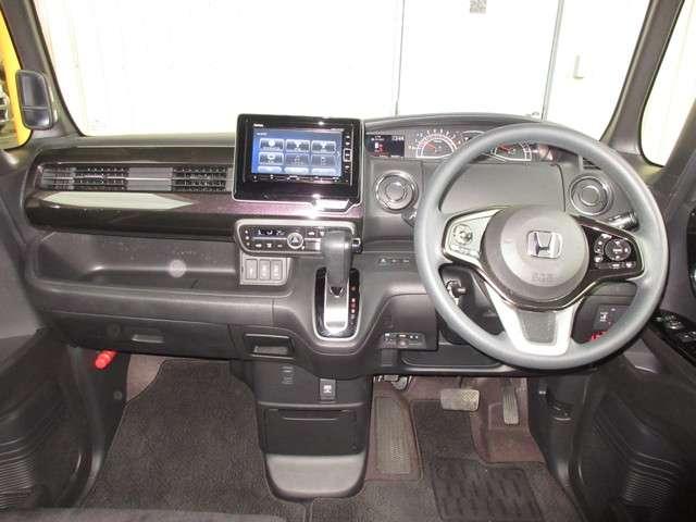 G・Lホンダセンシング /純正ナビ/ドラレコ/ワンオーナー/禁煙車/Bluetooth/ETC/サイドカーテンエアバック/LEDヘッドライト/LEDフォグ/オートリトラミラー/オートライト/後席ロールサンシェード/整備記録簿(10枚目)