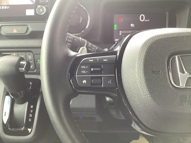 Ｎ－ＢＯＸカスタム ターボ　禁煙　当社元試乗車　ホンダセンシング　純正９インチナビ　ミュージックサーバー　Ｂｌｕｅｔｏｏｔｈ　ＵＳＢ　フルセグ　リアカメラ　ＥＴＣ　両側電動ドア　純正フロントドラレコ　シートヒーター　パドルシフト（16枚目）