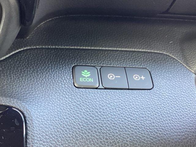 Ｎ－ＢＯＸカスタム ＥＸターボ　禁煙車　ワンオーナー　ホンダセンシング　純正８インチナビ　ミュージックサーバー　Ｂｌｕｅｔｏｏｔｈ　ＵＳＢ　フルセグ　リアカメラ　パドルシフト　シートヒーター　純正前後ドラレコ　両側電動ドア　ＬＥＤ（10枚目）