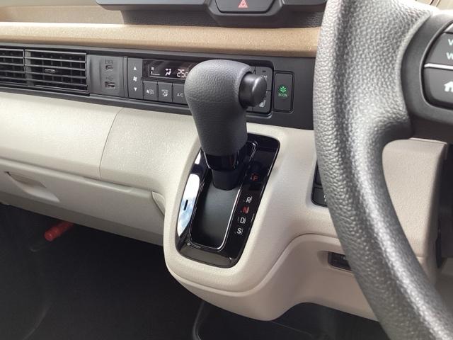 Ｎ－ＢＯＸ ベースグレード　禁煙車　当社元試乗車　ホンダセンシング　純正９インチナビ　ミュージックサーバー　Ｂｌｕｅｔｏｏｔｈ　ＵＳＢ　フルセグ　リアカメラ　ＥＴＣ　助手席側電動ドア　純正フロントドラレコ　カーテンエアバッグ（14枚目）