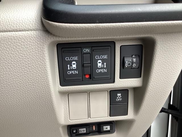 ステップワゴン エアー 禁煙車 ワンオーナー 点検パック当社実施済み 11.4インチコネクトナビ ミュージックサーバー Bluetooth USB フルセグ マルチビューカメラ 純正前後ドラレコ 両側電動ドア LED(22枚目)