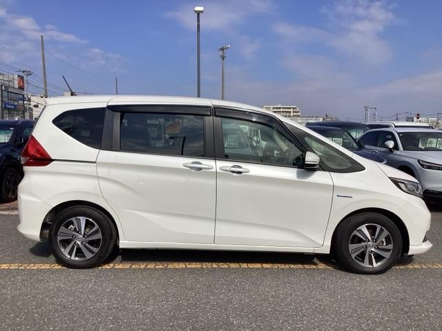 フリードハイブリッド ハイブリッド・Gホンダセンシング 禁煙車 ワンオーナー 点検パック当社実施済み ホンダセンシング ナビ ミュージックサーバー Bluetooth USB フルセグ リアカメラ ETC シートヒーター 両側電動ドア LED 軽減ブレーキ(30枚目)