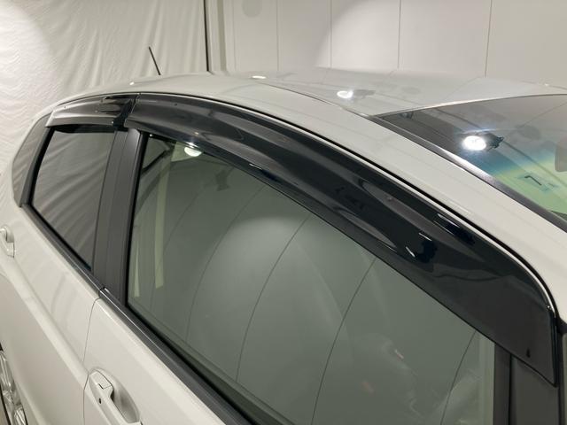 フィットハイブリッド Ｌホンダセンシング　禁煙車　ワンオーナー　点検パック当社実施済み　４ＷＤ　ナビ　Ｂｌｕｅｔｏｏｔｈ　フルセグ　リアカメラ　ＥＴＣ　サイドカーテンエアバッグ　ＬＥＤヘッドライト　ＬＥＤフォグライト　１５インチアルミ　ＵＳＢ（43枚目）