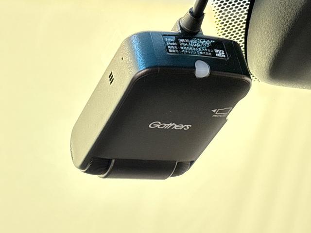 ホンダ純正フロントドライブレコーダー★イザというときに「録画されてなかった」では済まされませんので、メーカー純正がオススメです