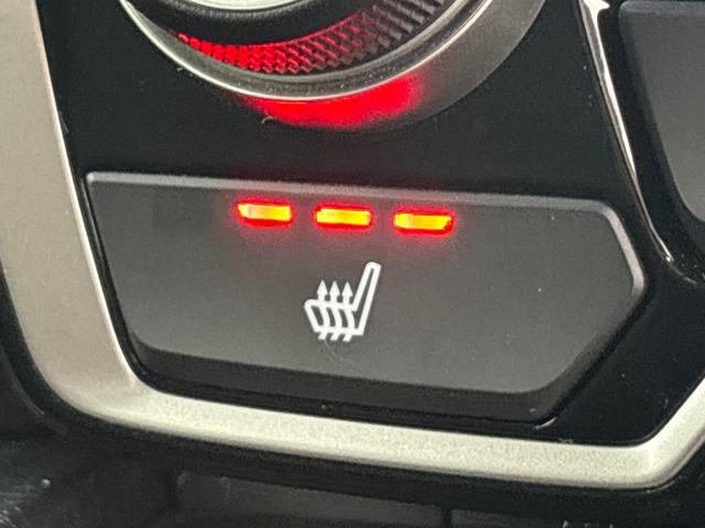 シートヒーター装備です！シートが暖かくなる装備で、お尻や腰も暖かく、寒い朝もすぐに快適な温度になります♪