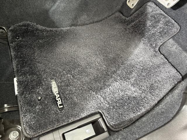 ＸＶ ２．０ｉ－Ｌアイサイト　禁煙車　ワンオーナー　ナビ　ミュージックサーバー　Ｂｌｕｅｔｏｏｔｈ　フルセグ　ＥＴＣ　ディスチャージヘッドライト　オートライトコントロール　フォグライト　パドルシフト　純正１７インチアルミホイール（29枚目）