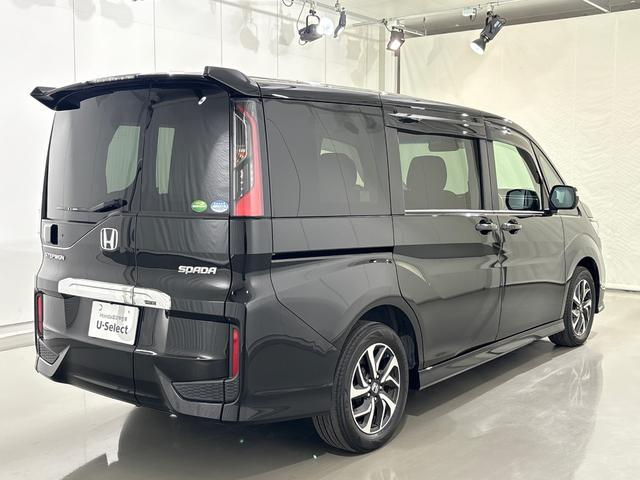 ステップワゴンスパーダ スパーダホンダセンシング　ワンオーナー　点検パック当社実施済み　４ＷＤ　純正１０インチナビ　ミュージックサーバー　Ｂｌｕｅｔｏｏｔｈ　ＵＳＢ　フルセグ　リアカメラ　ＥＴＣ２．０　純正前後ドラレコ　両側電動ドア　ＬＥＤ　ナビＴＶ（10枚目）