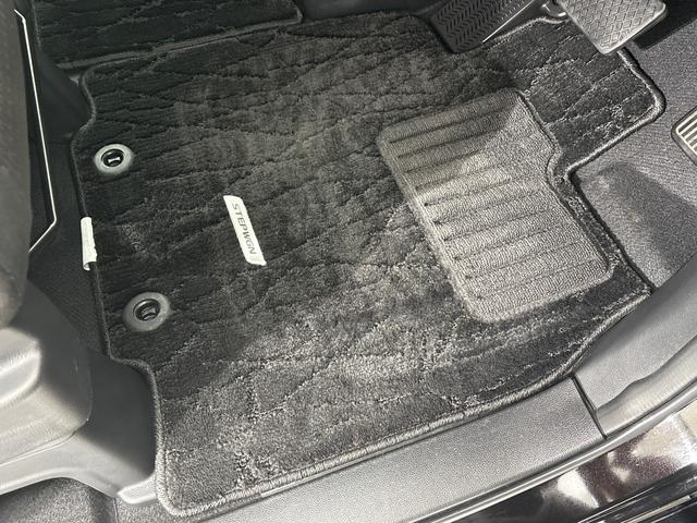 ステップワゴンスパーダ スパーダホンダセンシング　ワンオーナー　点検パック当社実施済み　４ＷＤ　純正１０インチナビ　ミュージックサーバー　Ｂｌｕｅｔｏｏｔｈ　ＵＳＢ　フルセグ　リアカメラ　ＥＴＣ２．０　純正前後ドラレコ　両側電動ドア　ＬＥＤ　ナビＴＶ（34枚目）