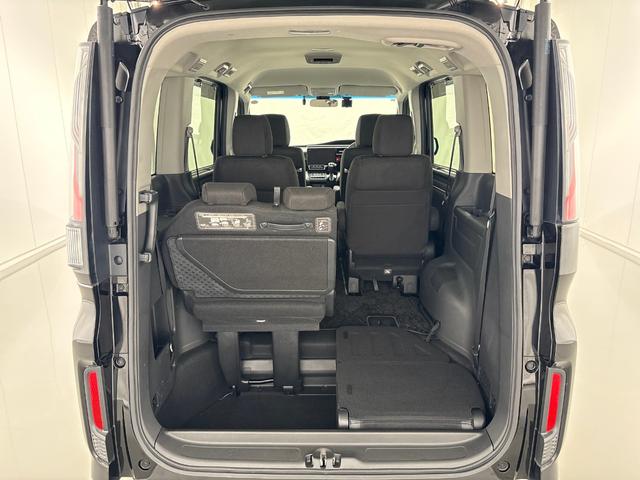 ステップワゴンスパーダ スパーダホンダセンシング　ワンオーナー　点検パック当社実施済み　４ＷＤ　純正１０インチナビ　ミュージックサーバー　Ｂｌｕｅｔｏｏｔｈ　ＵＳＢ　フルセグ　リアカメラ　ＥＴＣ２．０　純正前後ドラレコ　両側電動ドア　ＬＥＤ　ナビＴＶ（46枚目）