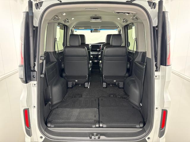 ステップワゴンスパーダ スパーダ・クールスピリットホンダセンシング　禁煙車　ワンオーナー　純正９インチナビ　後席モニター　ミュージックサーバー　Ｂｌｕｅｔｏｏｔｈ　ＵＳＢ　フルセグ　マルチビューカメラ　ＥＴＣ　シートヒーター　両側電動ドア　ＬＥＤ　純正１７インチアルミ（48枚目）