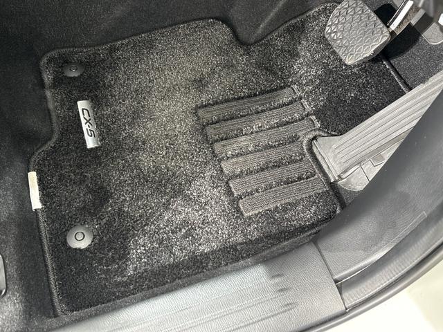 ＣＸ－５ ２０Ｓプロアクティブ　禁煙車　ワンオーナー　ナビ　Ｂｌｕｅｔｏｏｔｈ　フルセグ　リアカメラ　ＥＴＣ　シートヒーター　クルーズコントロール　ヘッドアップディスプレイ　サイドカーテンエアバッグ　ＬＥＤヘッドライト　ＬＥＤライト（36枚目）