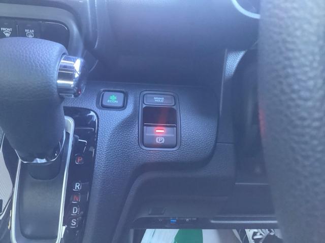 Ｎ－ＷＧＮカスタム Ｌ　禁煙車　当社元試乗車　９インチナビ　ミュージックサーバー　Ｂｌｕｅｔｏｏｔｈ　ＵＳＢ　フルセグ　リアカメラ　ＥＴＣ　純正ドラレコ　シートヒーター　ＬＥＤ　純正１４インチアルミホイール（14枚目）