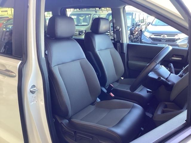 フリード ｅ：ＨＥＶクロスター　禁煙車　元当社試乗車　純正１１．４インチナビ　ミュージックサーバー　Ｂｌｕｅｔｏｏｔｈ　ＵＳＢ　フルセグ　リアカメラ　ＥＴＣ　純正ドラレコ　シートヒーター　両側電動ドア　純正１５インチアルミホイール（24枚目）