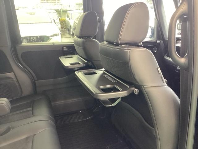 N-BOXカスタム Lターボ 禁煙車 ワンオーナー 点検パック当社実施済み 純正ナビ ミュージックサーバー Bluetooth USB フルセグ リアカメラ ETC パドルシフト 両側電動ドア サイドカーテンエアバッグ 1オーナー(29枚目)