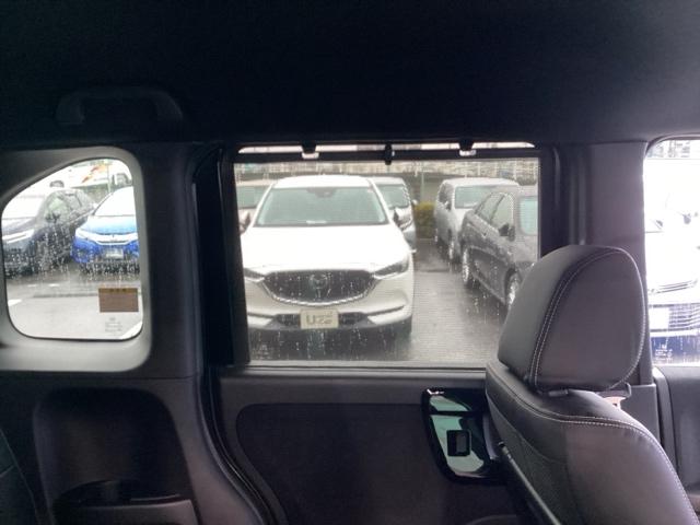 N-BOXカスタム Lターボ 禁煙車 ワンオーナー 点検パック当社実施済み 純正ナビ ミュージックサーバー Bluetooth USB フルセグ リアカメラ ETC パドルシフト 両側電動ドア サイドカーテンエアバッグ 1オーナー(30枚目)