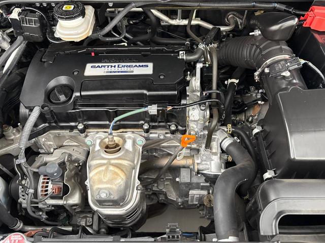 オデッセイ アブソルート　禁煙車　ワンオーナー　点検パック当社実施済み　純正１０インチナビ　Ｂｌｕｅｔｏｏｔｈ　ＵＳＢ　フルセグ　マルチビューカメラ　ＥＴＣ２．０　純正前後ドラレコ　両側電動ドア　ＬＥＤ　純正１７インチアルミ（4枚目）