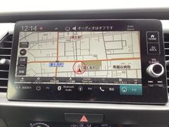 ナビゲーションはＨｏｎｄａＣＯＮＮＥＣＴディスブレイ（メモリーナビ）が装着されております。ＡＭ、ＦＭ、フルセグＴＶ、Ｂｌｕｅｔｏｏｔｈがご使用いただけます。 4
