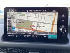 ナビゲーションはＨｏｎｄａＣＯＮＮＥＣＴディスプレイが装着されております。ＡＭ、ＦＭ、フルセグＴＶ、Ｂｌｕｅｔｏｏｔｈがご使用いただけます。 4