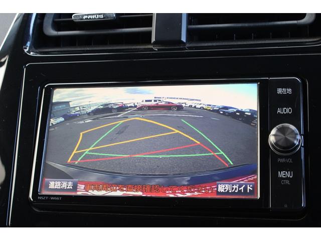 プリウス Ｓ　Ｆ／Ｓ／Ｒエアロ　純正ナビ　バックカメラ　Ｂｌｕｅｔｏｏｔｈ接続　フルセグ　ＬＥＤヘッドライト＆フォグ　ドライブレコーダー　プッシュスタート＆スマートキー　ＥＴＣ　社外１９インチアルミ（11枚目）