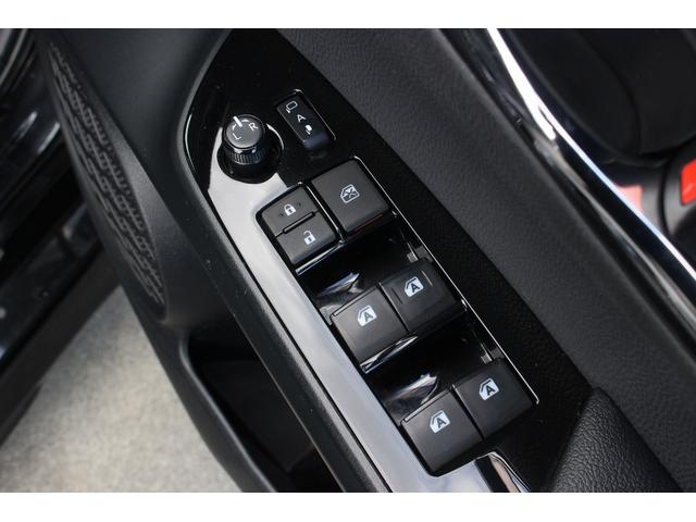 プリウス Ｓ　Ｆ／Ｓ／Ｒエアロ　純正ナビ　バックカメラ　Ｂｌｕｅｔｏｏｔｈ接続　フルセグ　ＬＥＤヘッドライト＆フォグ　ドライブレコーダー　プッシュスタート＆スマートキー　ＥＴＣ　社外１９インチアルミ（22枚目）