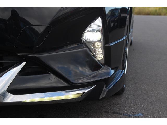 プリウス Ｓ　Ｆ／Ｓ／Ｒエアロ　純正ナビ　バックカメラ　Ｂｌｕｅｔｏｏｔｈ接続　フルセグ　ＬＥＤヘッドライト＆フォグ　ドライブレコーダー　プッシュスタート＆スマートキー　ＥＴＣ　社外１９インチアルミ（27枚目）