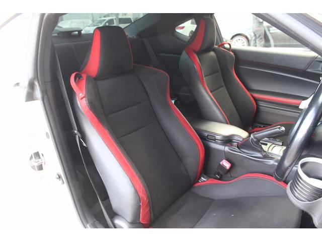 86 GT 後期型 TRDエアロ/4本出しマフラー BLITZ車高調 ナビ バックカメラ フルセグ Bluetooth/USB接続 ドライブレコーダー ハーフレザーシート 純正17インチAW クルーズコントロール(7枚目)