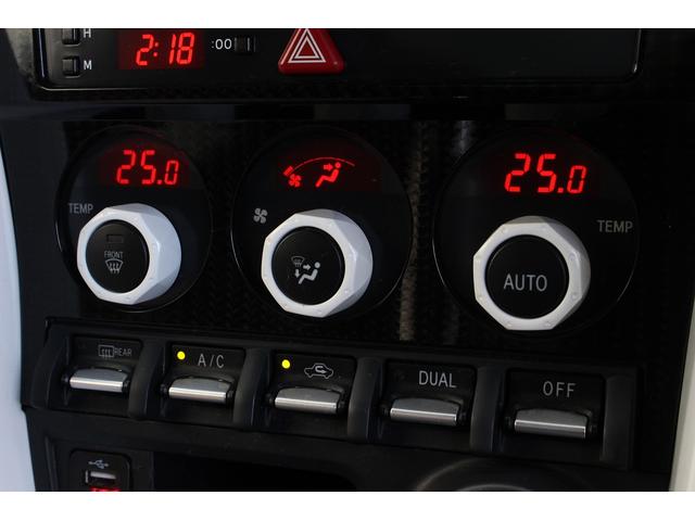 86 GT 後期型 TRDエアロ/4本出しマフラー BLITZ車高調 ナビ バックカメラ フルセグ Bluetooth/USB接続 ドライブレコーダー ハーフレザーシート 純正17インチAW クルーズコントロール(15枚目)