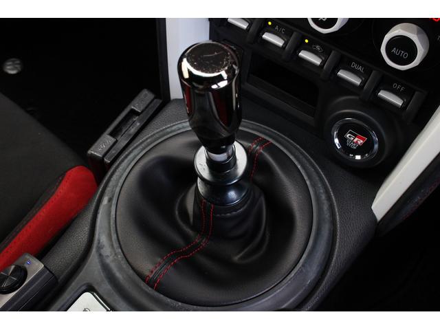 86 GT 後期型 TRDエアロ/4本出しマフラー BLITZ車高調 ナビ バックカメラ フルセグ Bluetooth/USB接続 ドライブレコーダー ハーフレザーシート 純正17インチAW クルーズコントロール(16枚目)