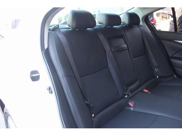 スカイライン 200GT-tタイプP 純正メーカーナビ 全周囲カメラ/フルセグ/Bluetooth 黒本革シート 前席シートヒーター/パワーシート 衝突軽減ブレーキ コーナーセンサー レーダークルーズ オートライト ETC 純正AW(8枚目)