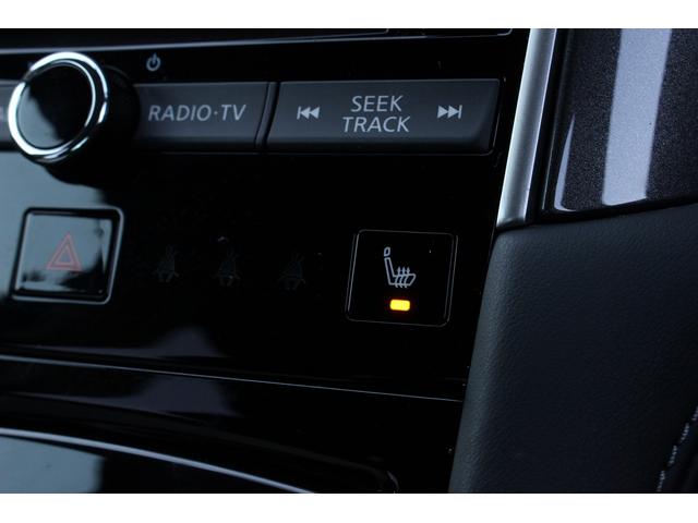 スカイライン 200GT-tタイプP 純正メーカーナビ 全周囲カメラ/フルセグ/Bluetooth 黒本革シート 前席シートヒーター/パワーシート 衝突軽減ブレーキ コーナーセンサー レーダークルーズ オートライト ETC 純正AW(15枚目)