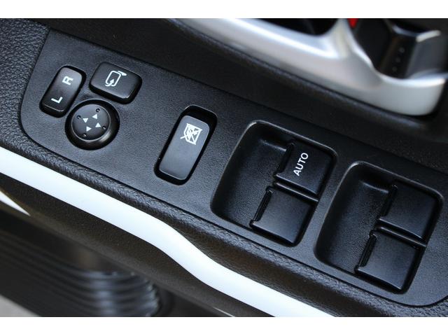 ハイブリッドXターボ 純正9インチメモリーナビ 全周囲 スズキセーフティサポート シートヒーター Bluetooth USB クリアランスソナー オートライト スマートキー&エンジンプッシュスタート ステアリングスイッチ(23枚目)