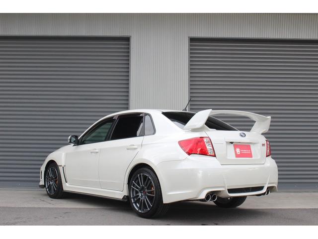 ＷＲＸ　ＳＴｉ　スペックＣ　Ｆ６　ＳＴＩフロントスポイラー　大型リアスポイラー　ＲＥＣＡＲＯハーフレザーシート　社外ＳＤナビ　フルセグ　バックモニター　ＳＴＩ１８インチＡＷ　ＥＴＣ　ＨＩＤヘッドライト　イルミスカッフプレート(4枚目)